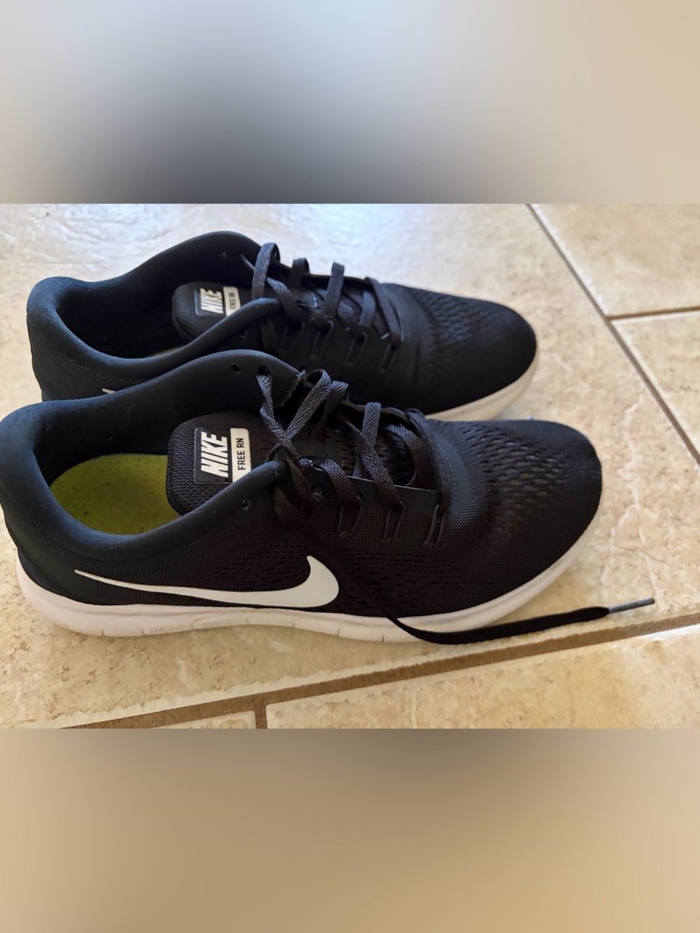 Nike Women's Free RN Black Running Shoes